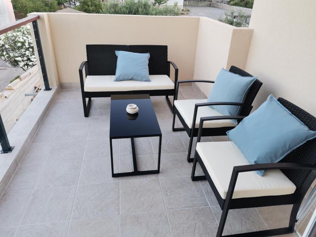 Apartment Dragana, Jezera, Island Murter 外观 照片